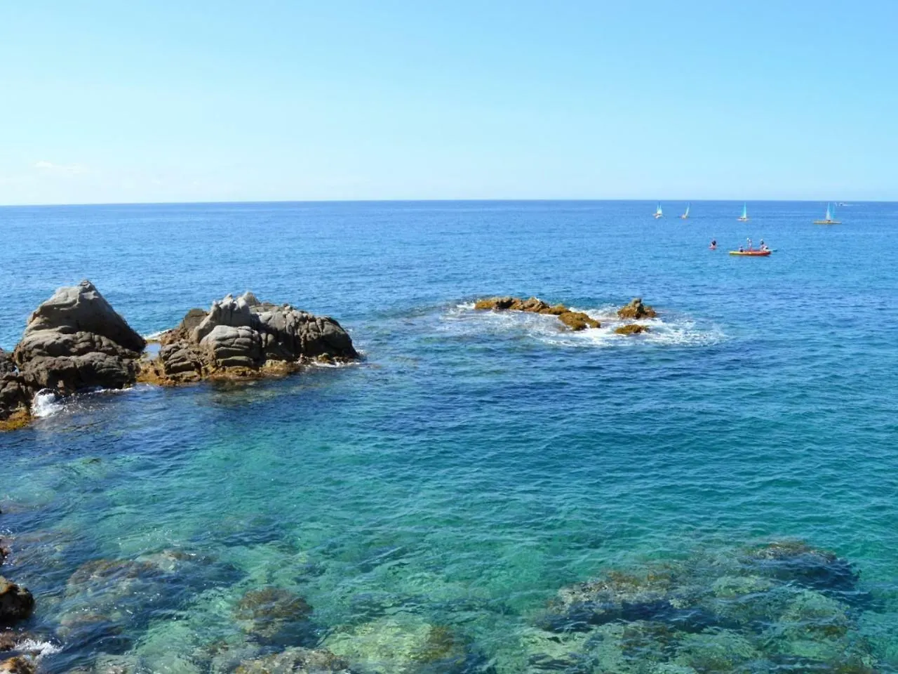 トッサ・デ・マールLes Terrasses De Cala Llevadoアパートメント トッサ・デ・マール